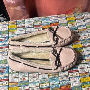 Kolili Women’s Pink Faux Suede Fleece Lined Moccasin Slippers Size 11